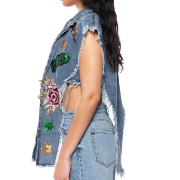 Akira LOVED FRAYED DENIM PATCHWORK SEQUIN VEST Triangle Multicolor US Small New - Picture 4 of 4